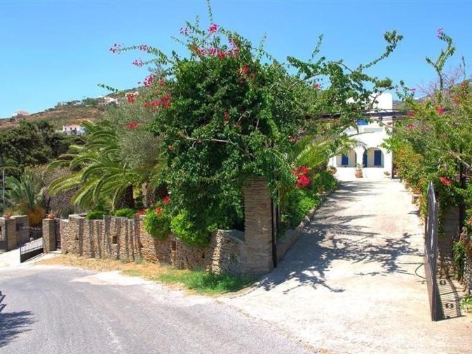 Villa Lontorfou Ormos  Екстериор снимка